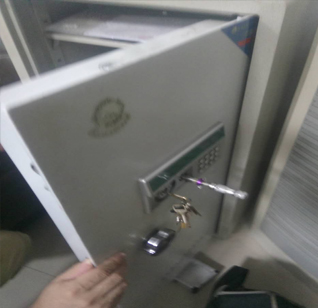 顺德乐从迪堡保险柜开锁